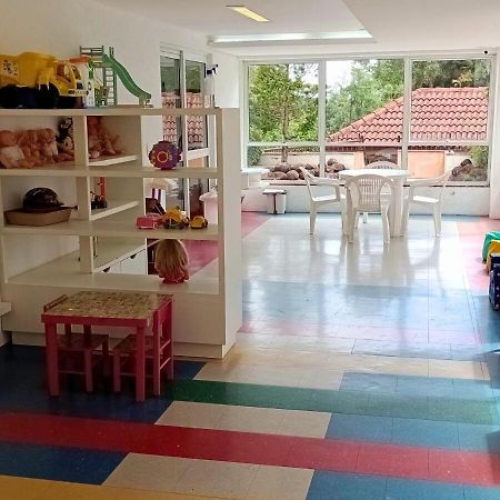Apartamento No Residencial Village No Centro De Gramado, Com Piscina Aquecida E Hidromassagem Esterno foto