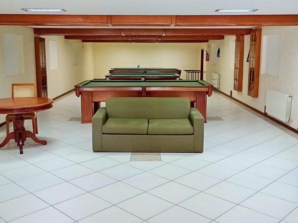 Apartamento No Residencial Village No Centro De Gramado, Com Piscina Aquecida E Hidromassagem Esterno foto