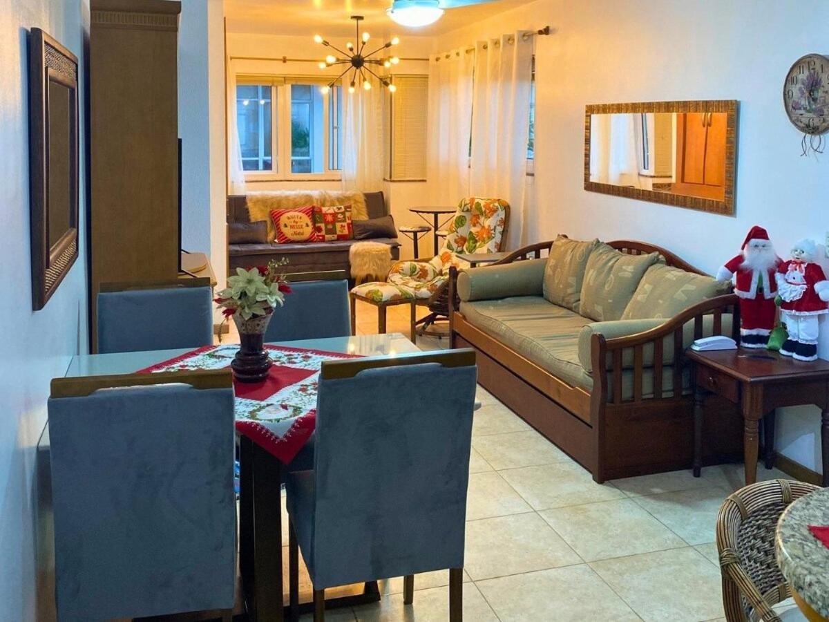 Apartamento No Residencial Village No Centro De Gramado, Com Piscina Aquecida E Hidromassagem Esterno foto